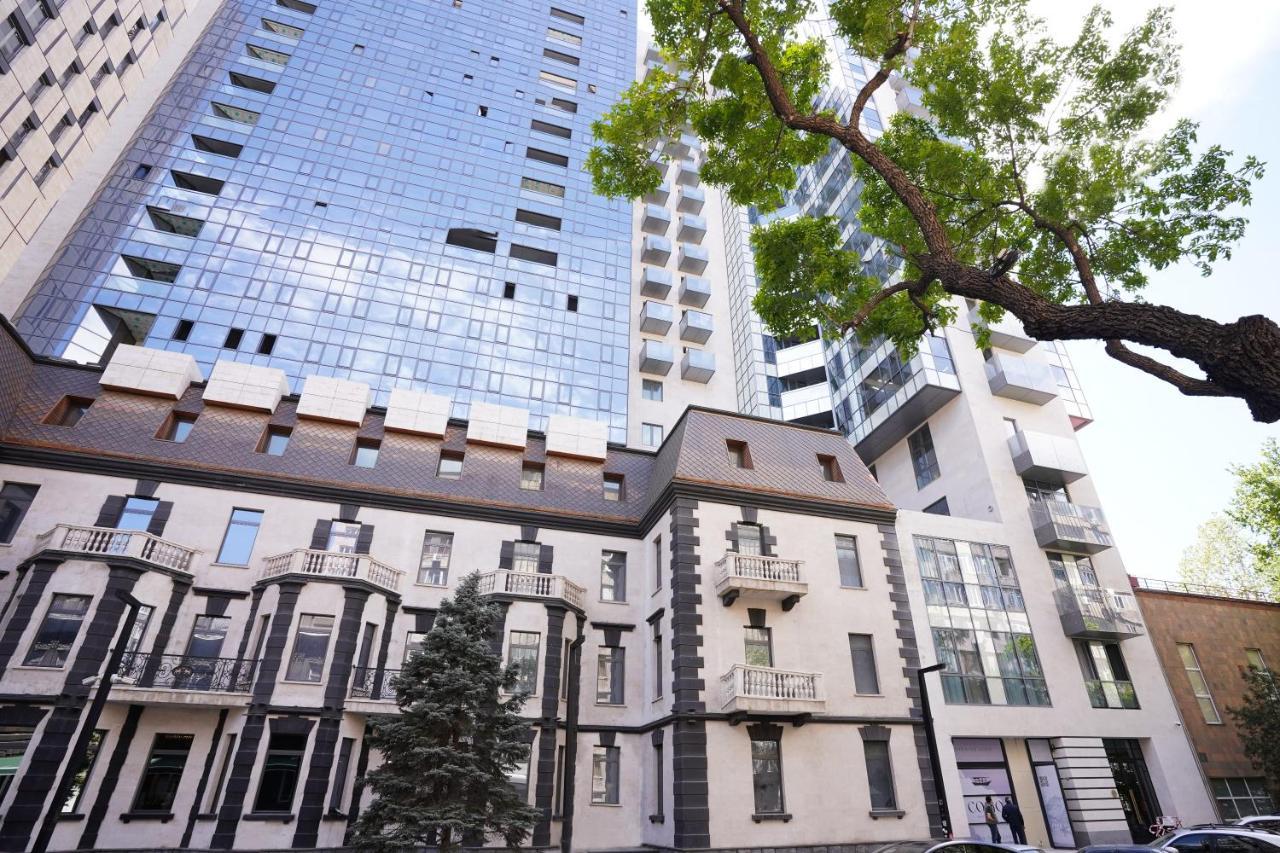 Soho Hotel City Centre Jerevan Buitenkant foto
