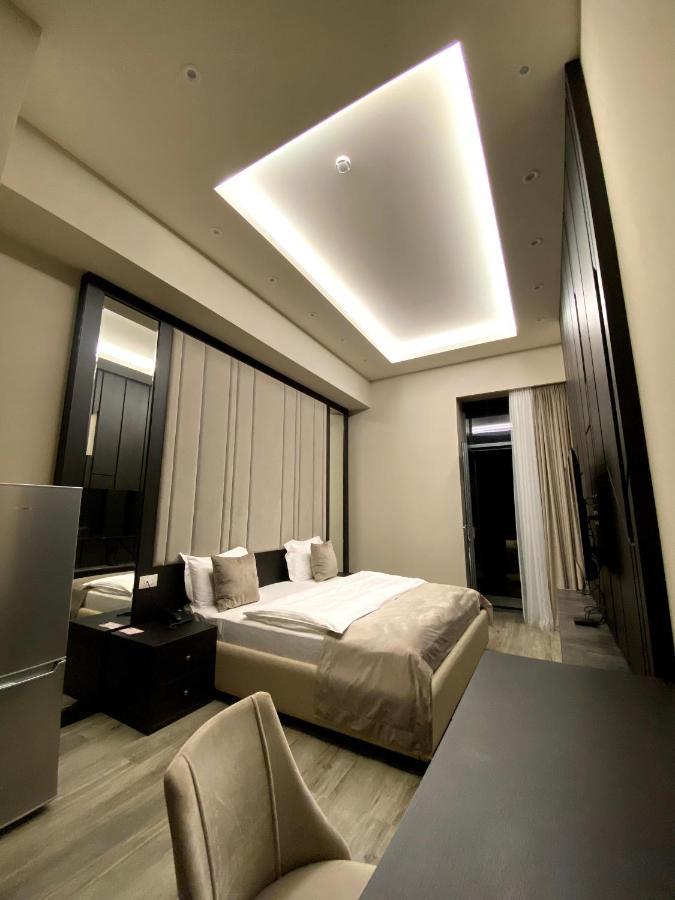 Soho Hotel City Centre Jerevan Buitenkant foto