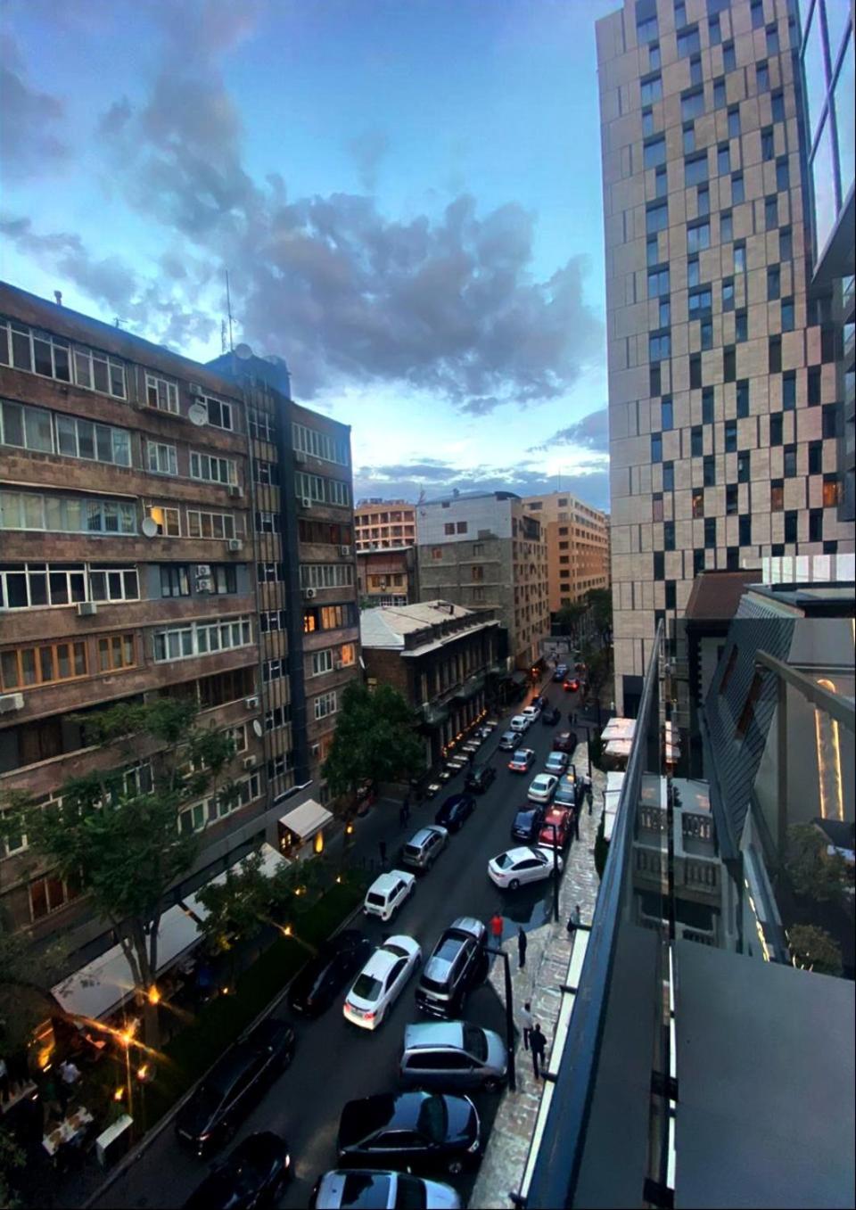 Soho Hotel City Centre Jerevan Buitenkant foto