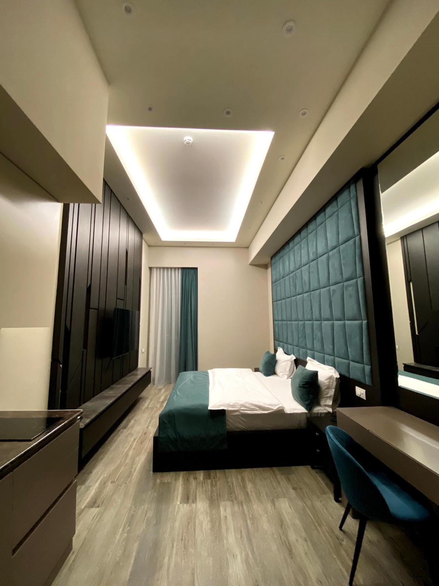 Soho Hotel City Centre Jerevan Buitenkant foto